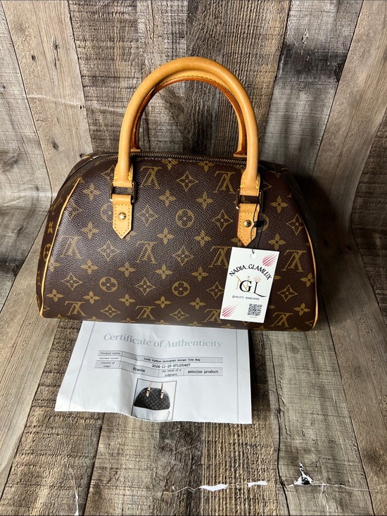Louis Vuitton Handbags - Louis Vuitton Monogram Satchel bag